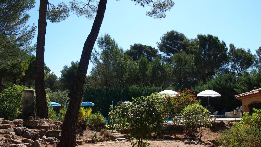 La Cigaliere Hotel Le Beausset Luaran gambar